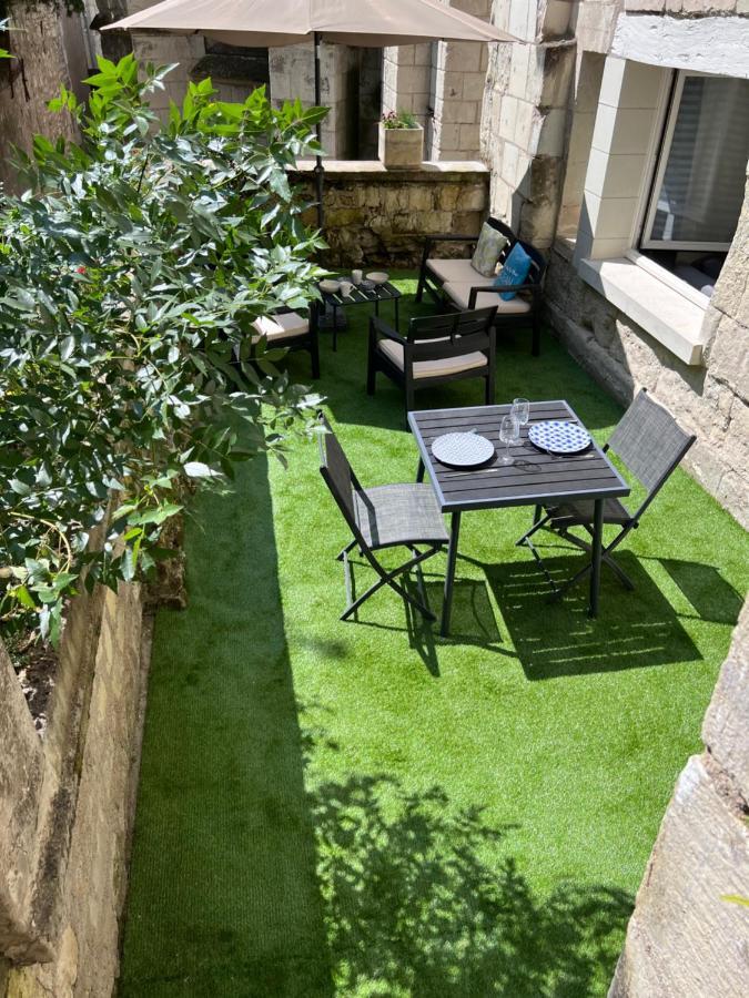 Le Badebec, Appt Dans Maison Typique Avec Jardin Prive Chinon Exterior foto